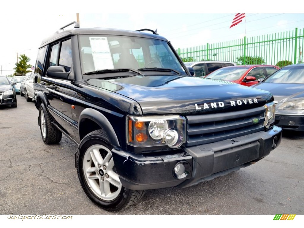 Java Black / Black Land Rover Discovery SE
