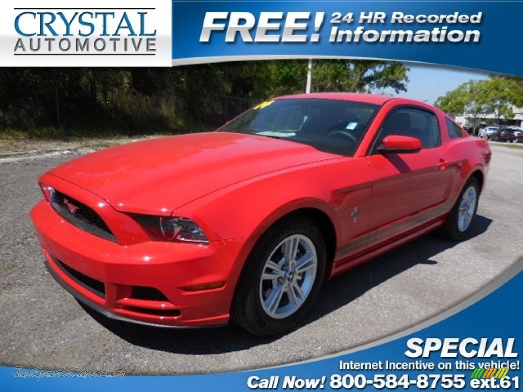 Race Red / Charcoal Black Ford Mustang V6 Coupe