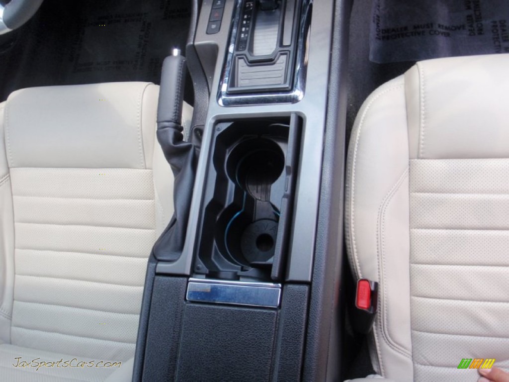 2014 Mustang V6 Premium Coupe - Oxford White / Medium Stone photo #26