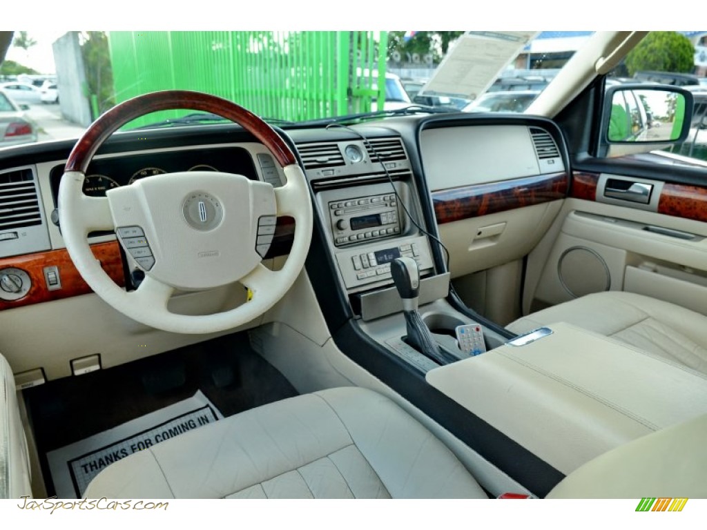 Lincoln Navigator 3 салон