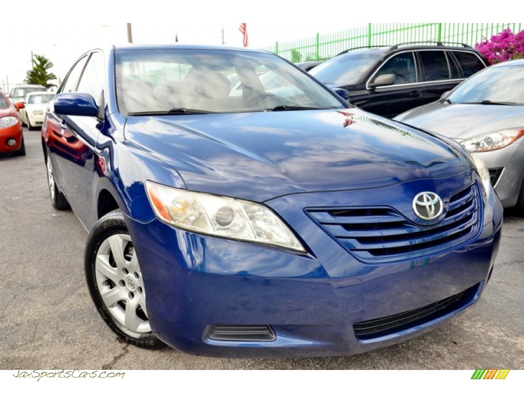 Blue Ribbon Metallic / Bisque Toyota Camry LE