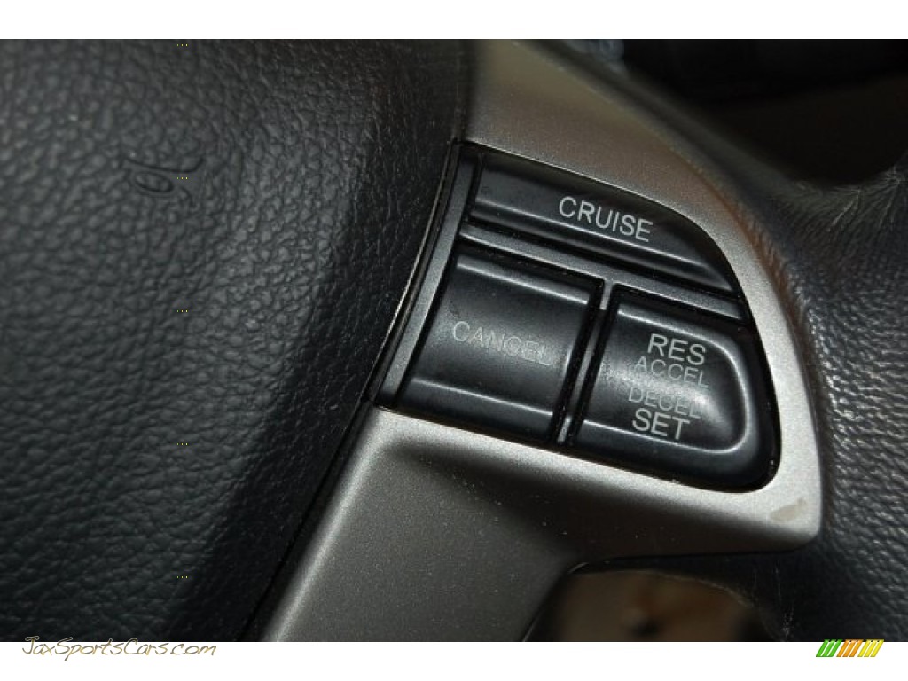 2011 Accord EX-L Sedan - Alabaster Silver Metallic / Gray photo #21