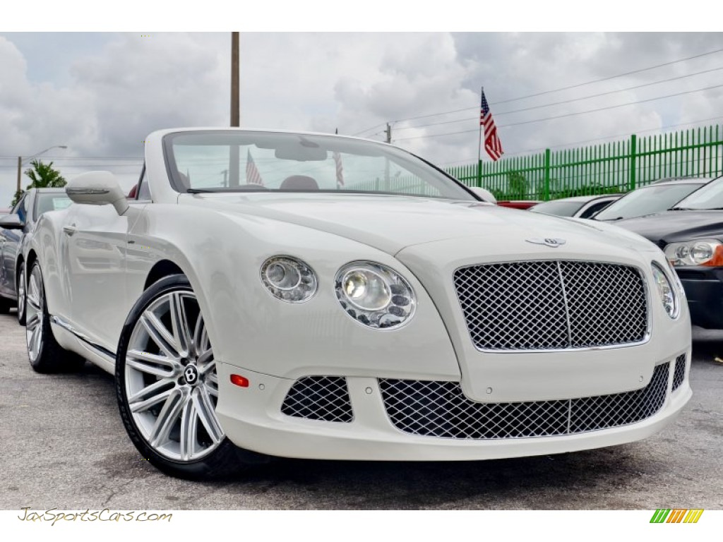 Arctica White / Red Bentley Continental GTC Speed