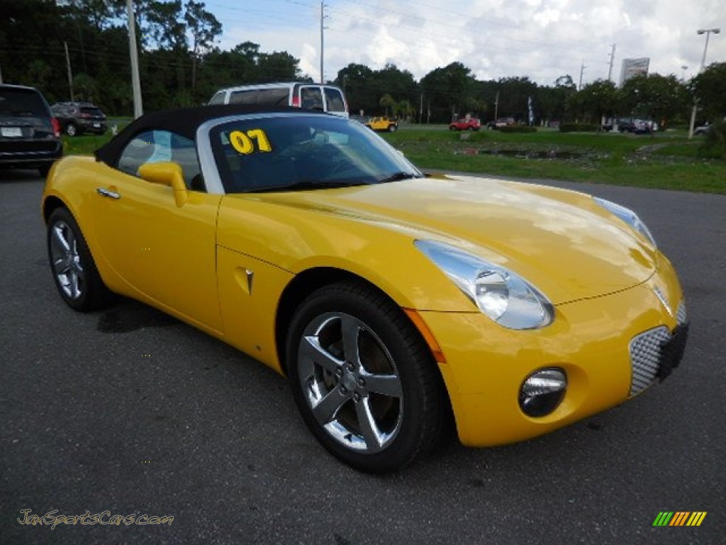 2007 Pontiac Solstice Roadster In Mean Yellow Photo 9 129310 Jax