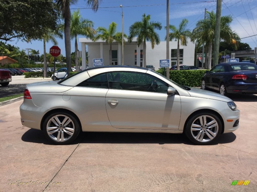 2012 Volkswagen Eos Executive in White Gold Metallic photo 6 020701