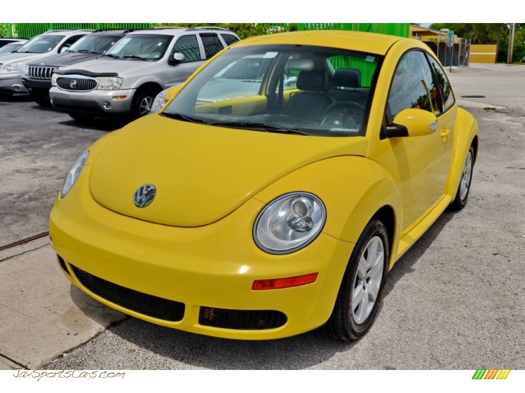2007 New Beetle 2.5 Coupe - Sunflower Yellow / Black photo #4