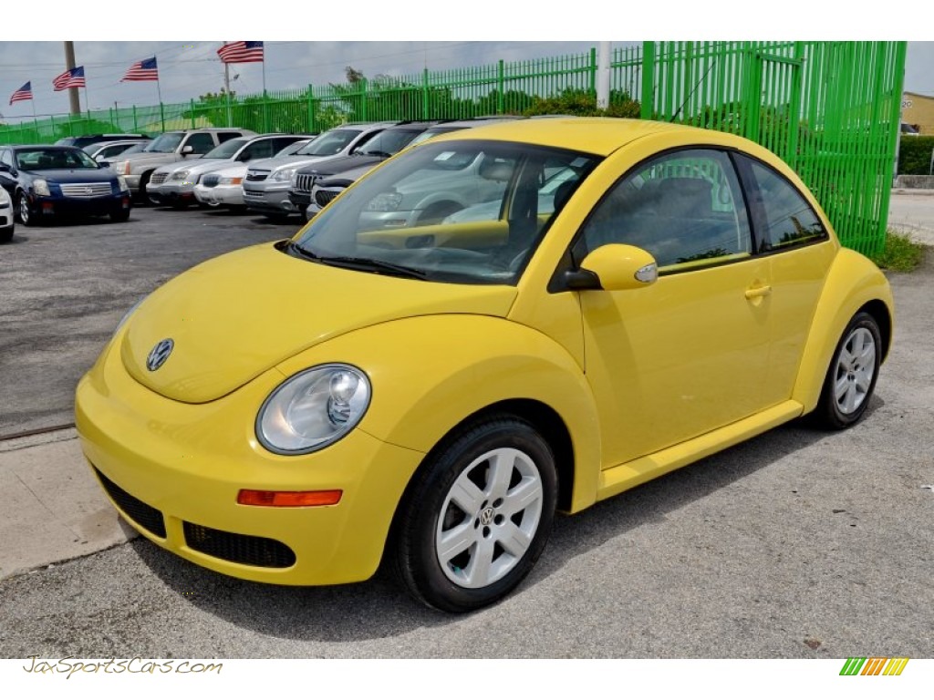 2007 New Beetle 2.5 Coupe - Sunflower Yellow / Black photo #5