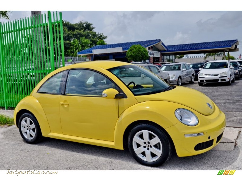 2007 New Beetle 2.5 Coupe - Sunflower Yellow / Black photo #32