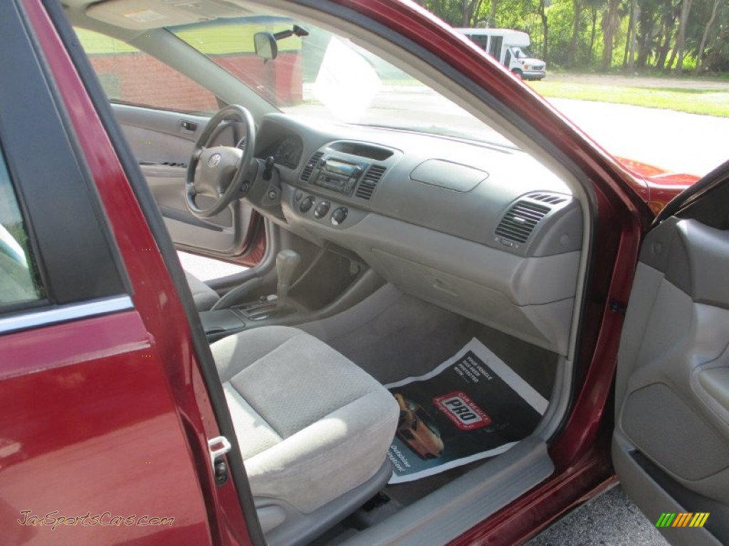 2002 Camry XLE - Salsa Red Pearl / Stone photo #13