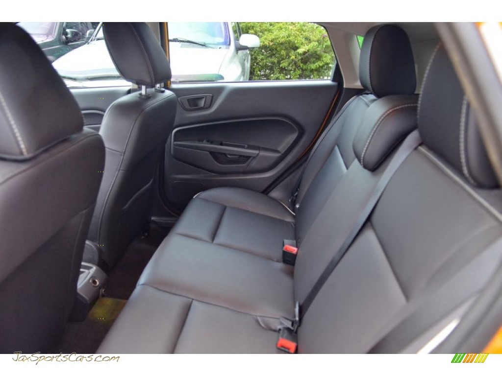 2011 Fiesta SES Hatchback - Yellow Blaze Metallic Tri-Coat / Plum/Charcoal Black Leather photo #17