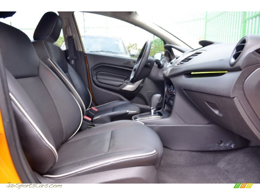 2011 Fiesta SES Hatchback - Yellow Blaze Metallic Tri-Coat / Plum/Charcoal Black Leather photo #29
