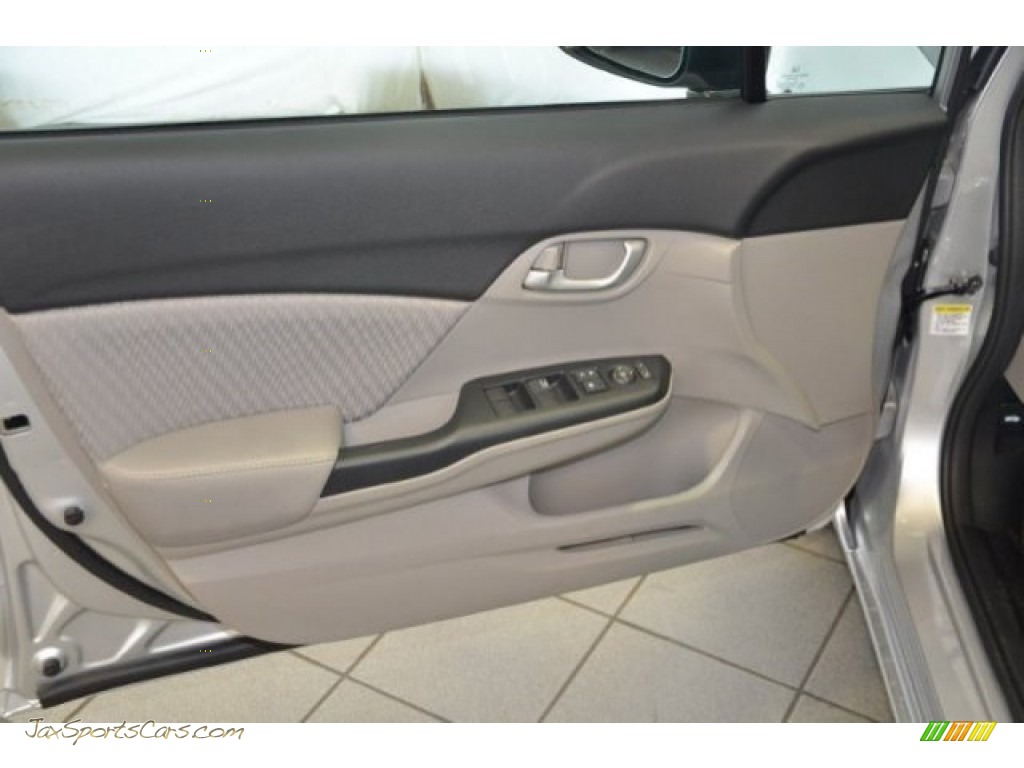 2015 Civic LX Sedan - Alabaster Silver Metallic / Gray photo #8