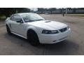 Ford Mustang V6 Coupe Crystal White photo #7