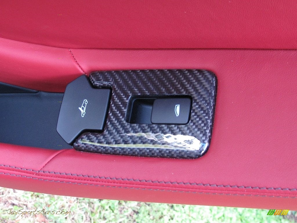2015 650S Spyder - Carbon Black / Red photo #22