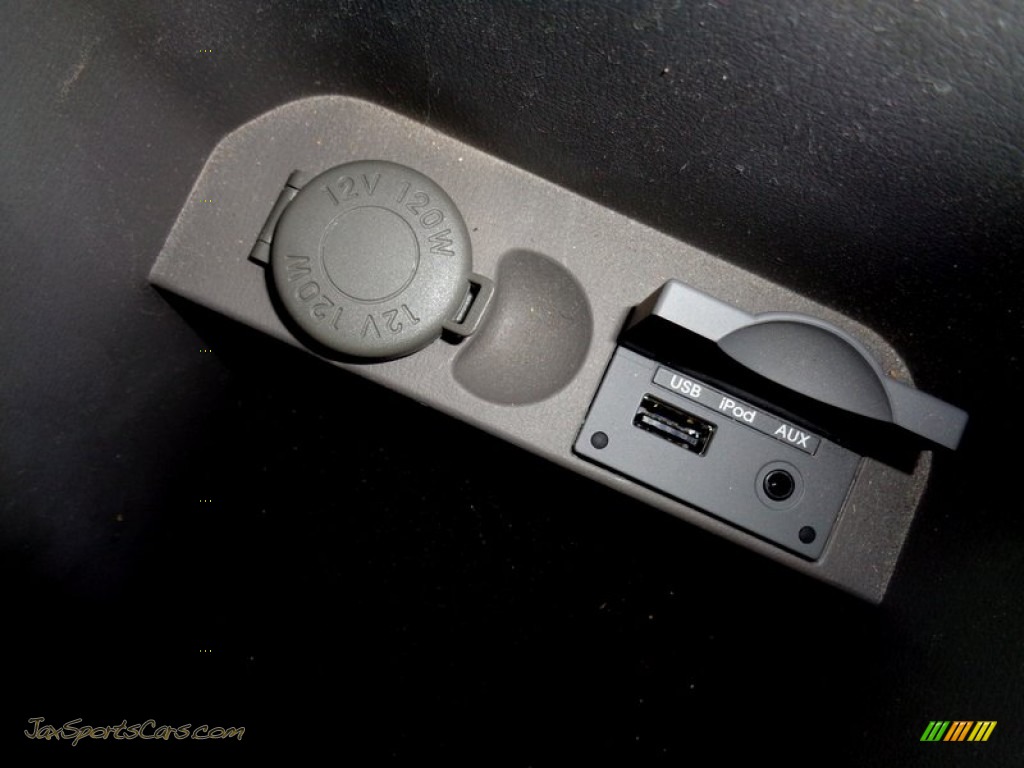 2010 Sonata GLS - Radiant Silver / Gray photo #37