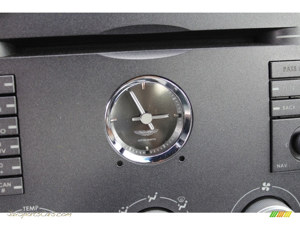 2007 V8 Vantage Coupe - Meteorite Silver / Obsidian Black photo #20