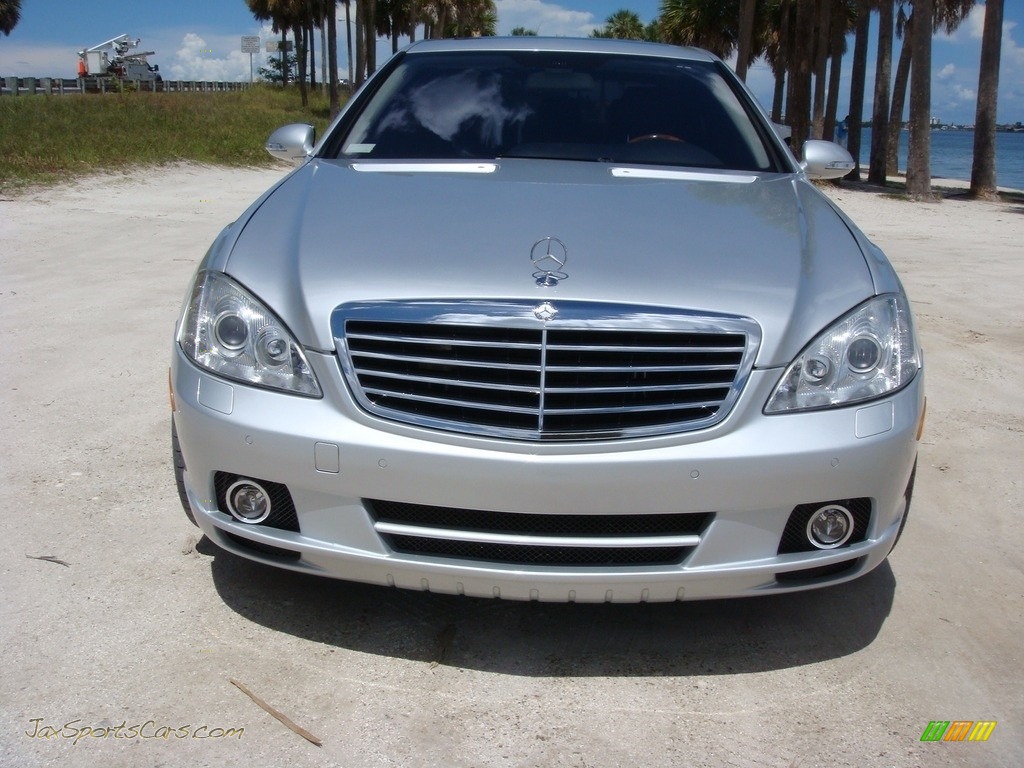 2008 S 550 Sedan - Iridium Silver Metallic / Black photo #2