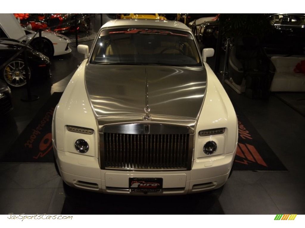 2009 Phantom Coupe - English White / Moccasin photo #5