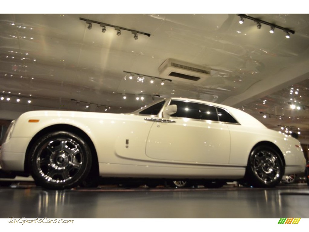 2009 Phantom Coupe - English White / Moccasin photo #6