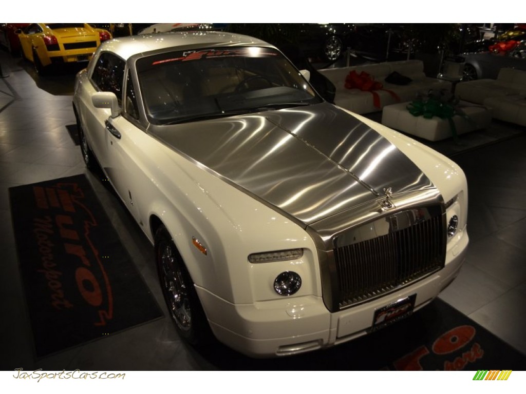 2009 Phantom Coupe - English White / Moccasin photo #11