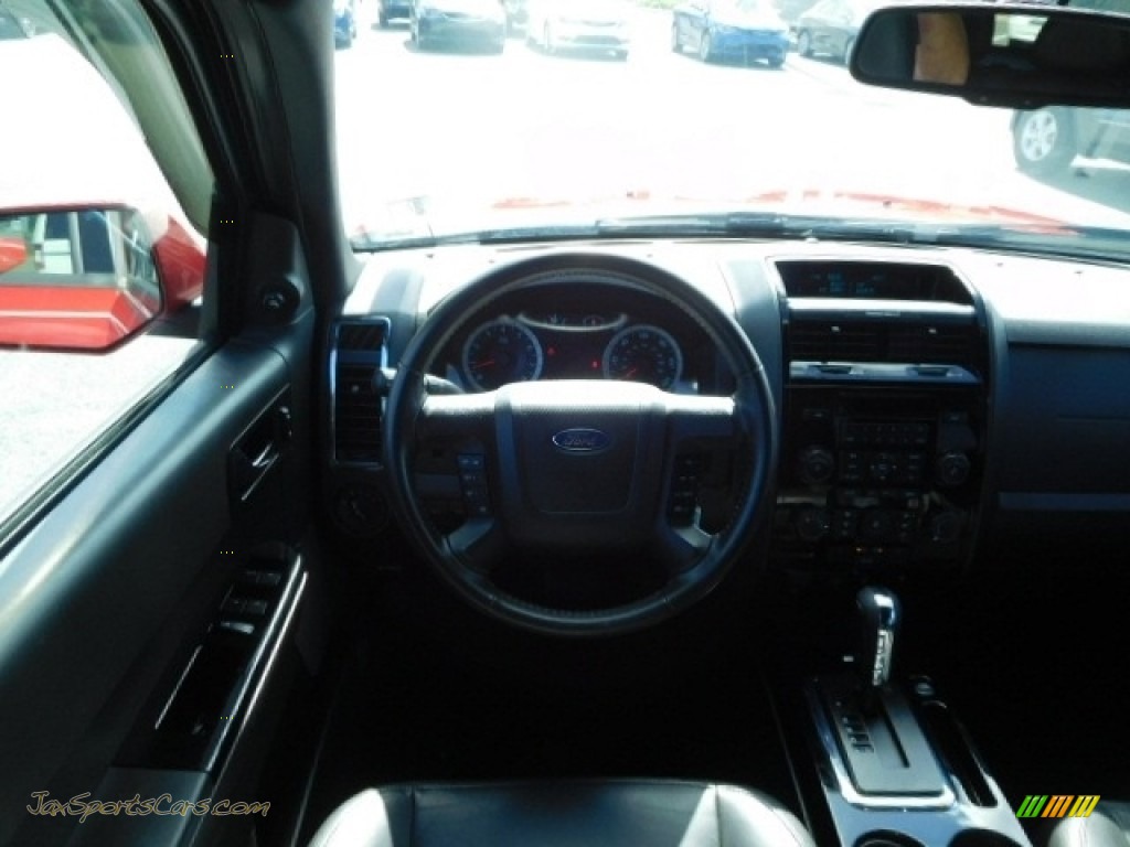 2012 Escape Limited V6 4WD - Toreador Red Metallic / Charcoal Black photo #6