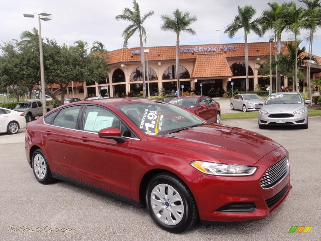 2014 Fusion S - Ruby Red / Earth Gray photo #1