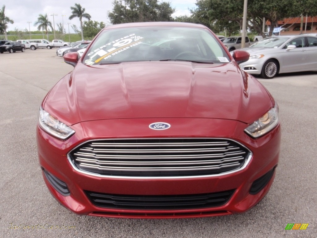 2014 Fusion S - Ruby Red / Earth Gray photo #15