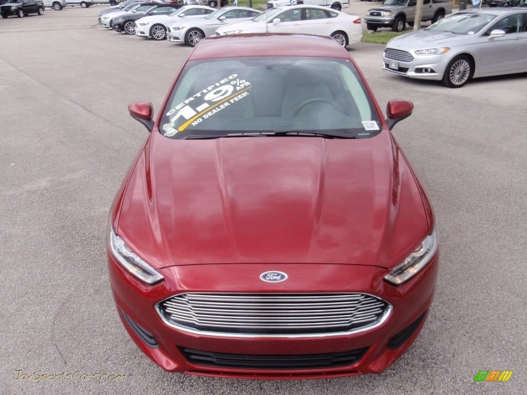 2014 Fusion S - Ruby Red / Earth Gray photo #16