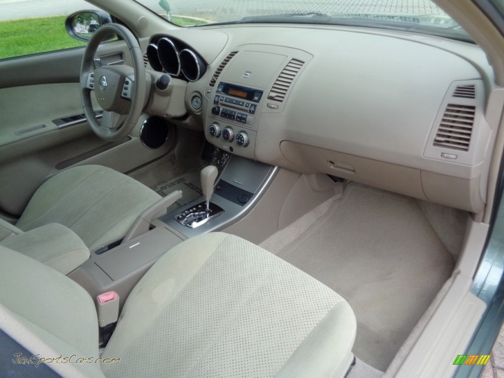 Nissan Altima 2002 06