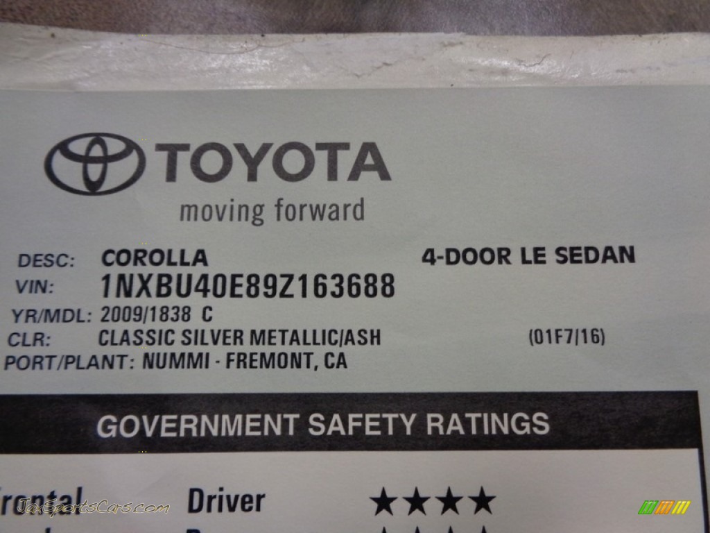 2009 Corolla LE - Classic Silver Metallic / Ash photo #66