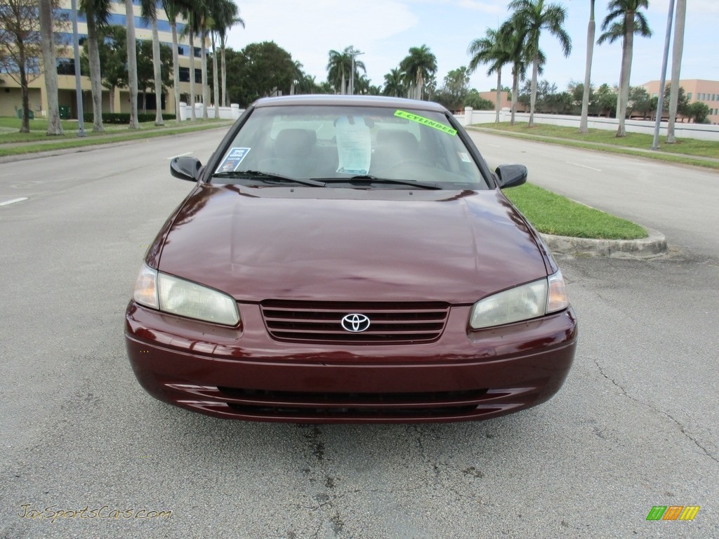 1999 Camry CE - Vintage Red Pearl / Gray photo #8