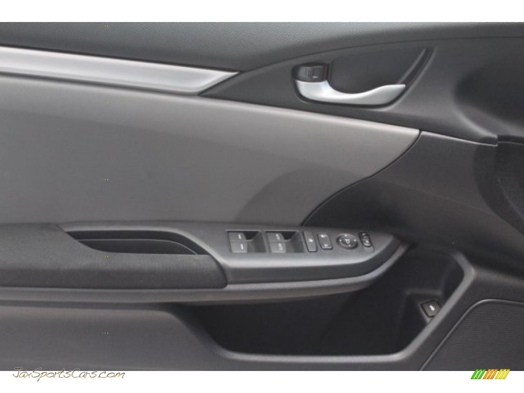 2017 Civic LX Sedan - Modern Steel Metallic / Gray photo #7