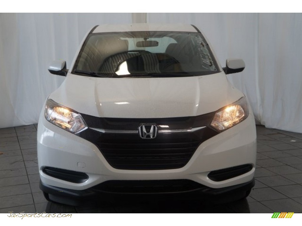 2017 HR-V LX AWD - White Orchid Pearl / Gray photo #3
