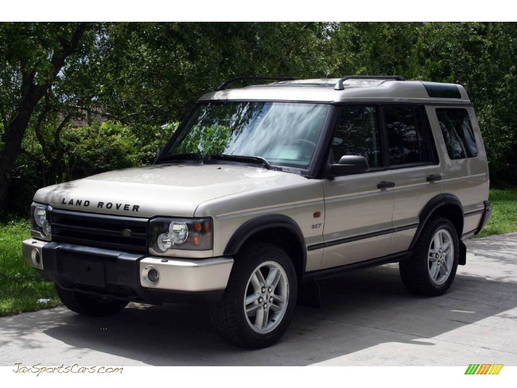 Zambezi Silver / Alpaca Beige Land Rover Discovery SE7 Zambezi Silver / Alpaca Beige Land Rover Discovery SE7