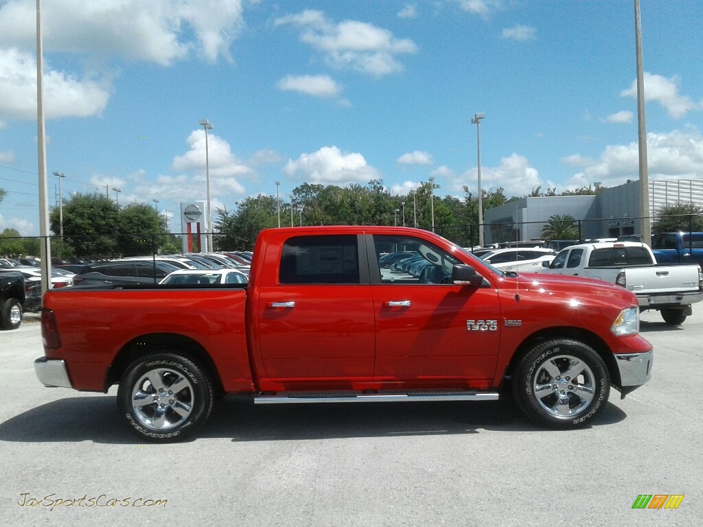 2017 1500 Big Horn Crew Cab - Flame Red / Black/Diesel Gray photo #6