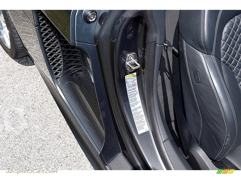 2014 R8 Spyder V10 - Daytona Gray Pearl / Black photo #41