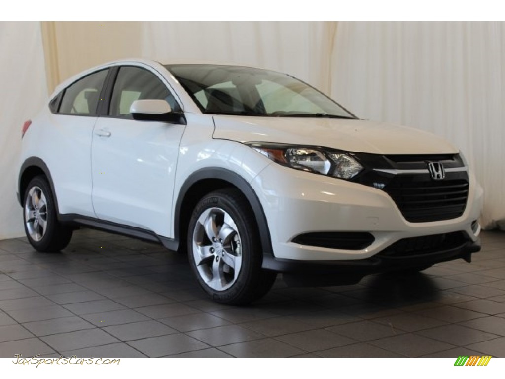 2018 HR-V LX - White Orchid Pearl / Gray photo #2