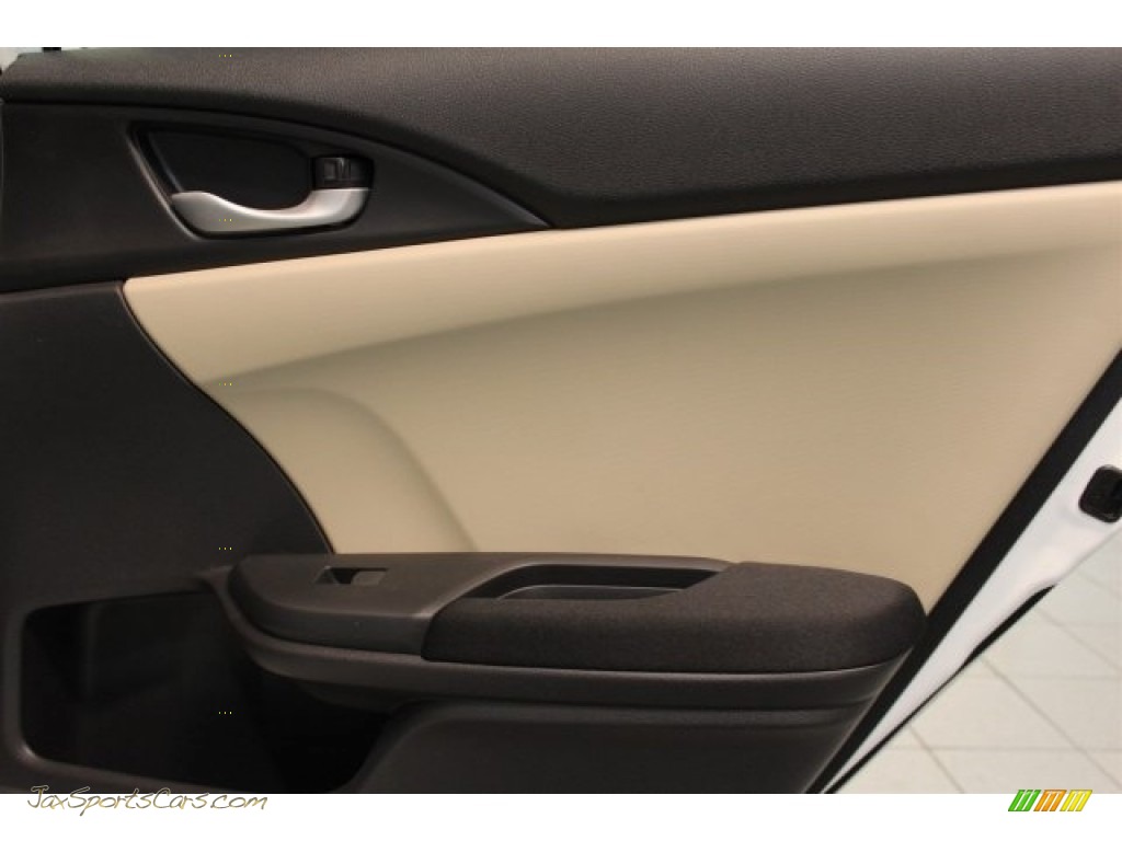 2017 Civic LX Sedan - Taffeta White / Ivory photo #22