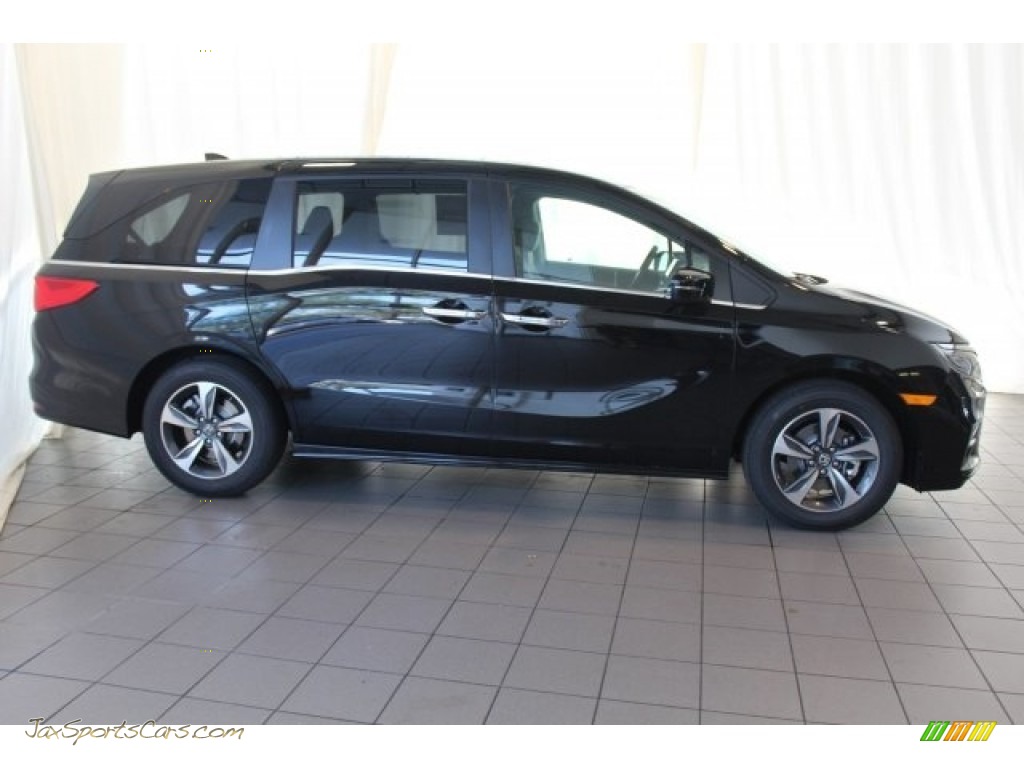 2018 Odyssey Touring - Crystal Black Pearl / Gray photo #3