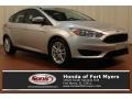 Ford Focus SE Hatch Tectonic photo #1