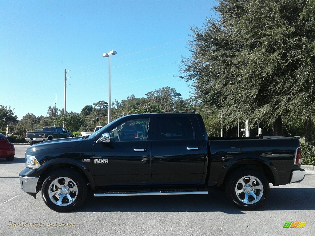 2018 1500 Laramie Crew Cab - Brilliant Black Crystal Pearl / Canyon Brown/Light Frost Beige photo #2