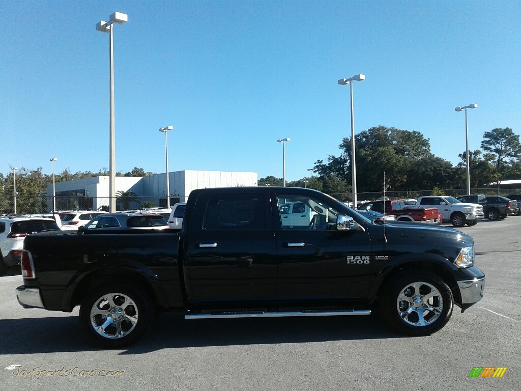 2018 1500 Laramie Crew Cab - Brilliant Black Crystal Pearl / Canyon Brown/Light Frost Beige photo #6