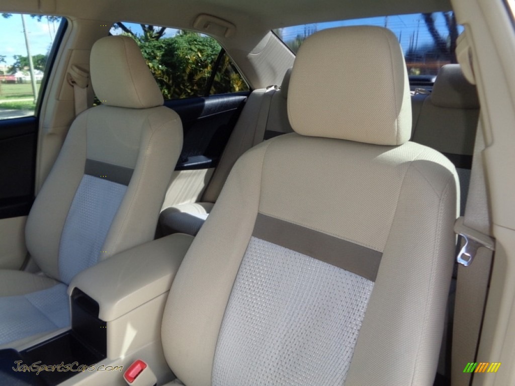 2012 Camry L - Cypress Green Pearl / Ivory photo #4