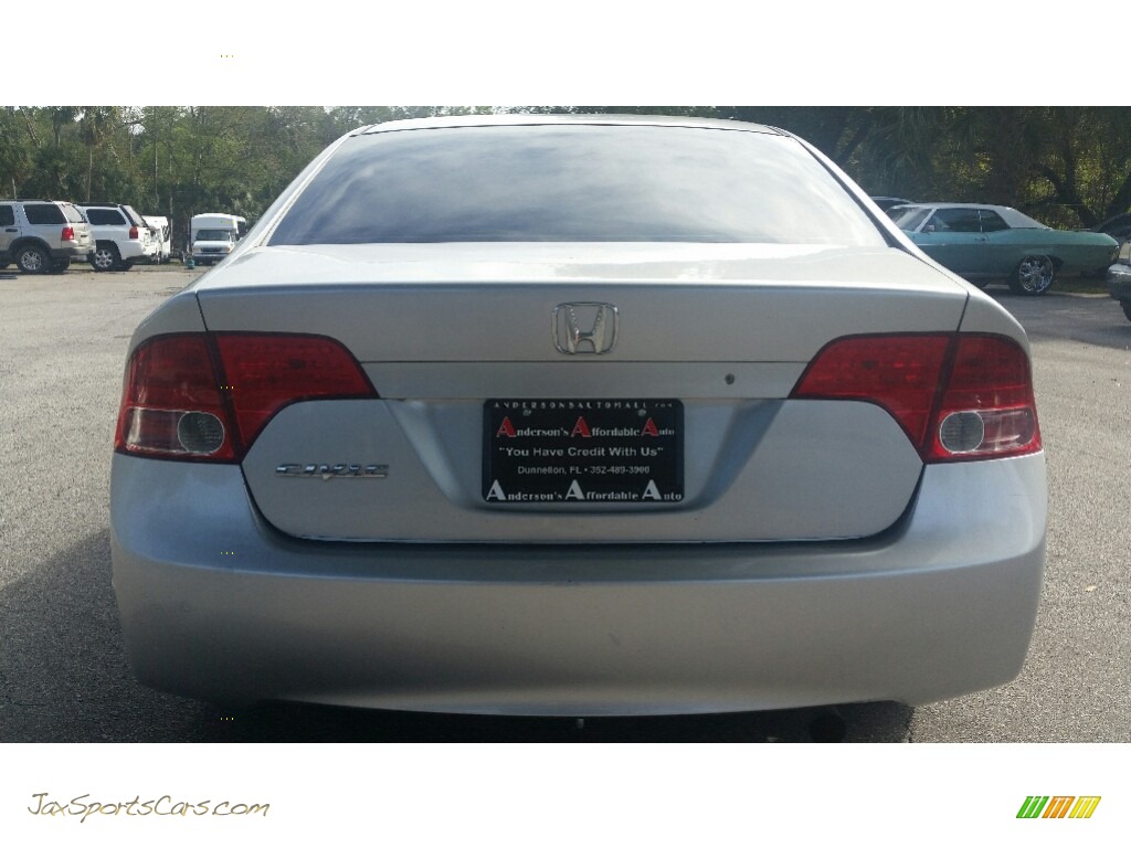 2008 Civic LX Sedan - Alabaster Silver Metallic / Gray photo #4