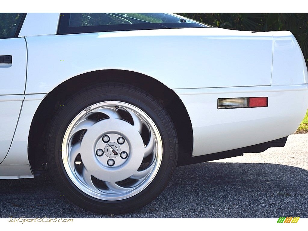 1992 Corvette Coupe - Arctic White / Black photo #25