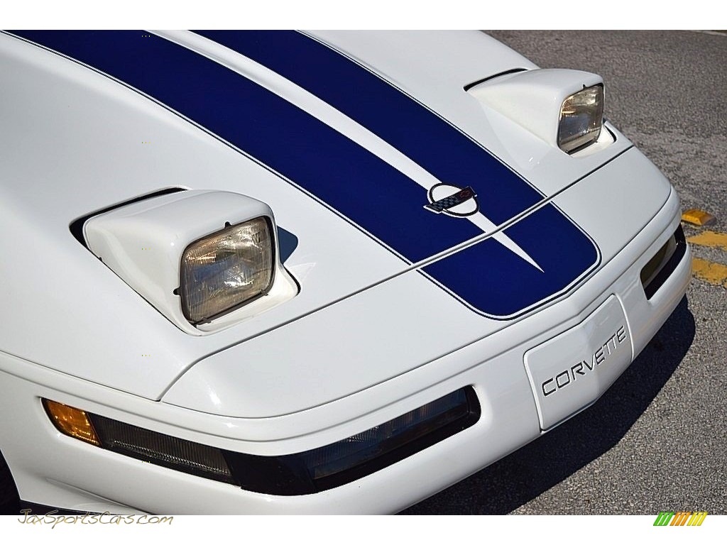 1992 Corvette Coupe - Arctic White / Black photo #31