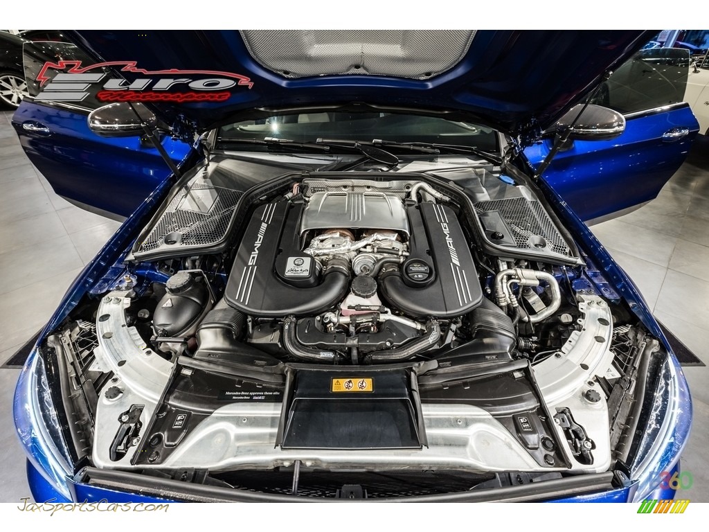 2017 C 63 AMG S Coupe - Brilliant Blue Metallic / AMG Black/Platinum White photo #32