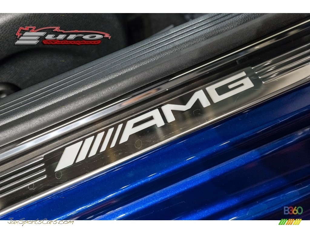 2017 C 63 AMG S Coupe - Brilliant Blue Metallic / AMG Black/Platinum White photo #47