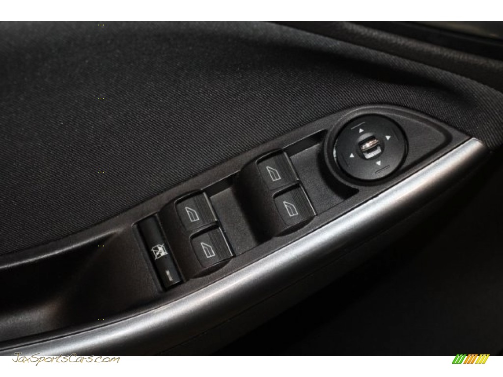 2013 Focus Titanium Sedan - Sterling Gray / Charcoal Black photo #13