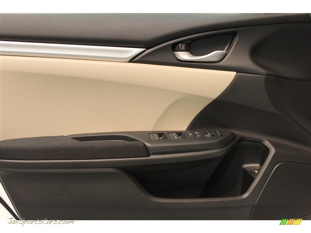 2018 Civic LX Sedan - Taffeta White / Ivory photo #7